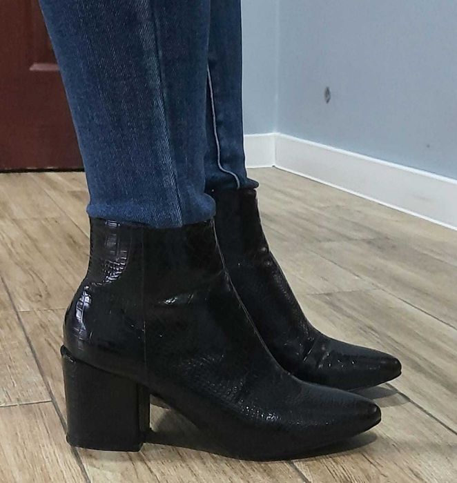 Kozaki damskie krótkie czarne rozmiar 39