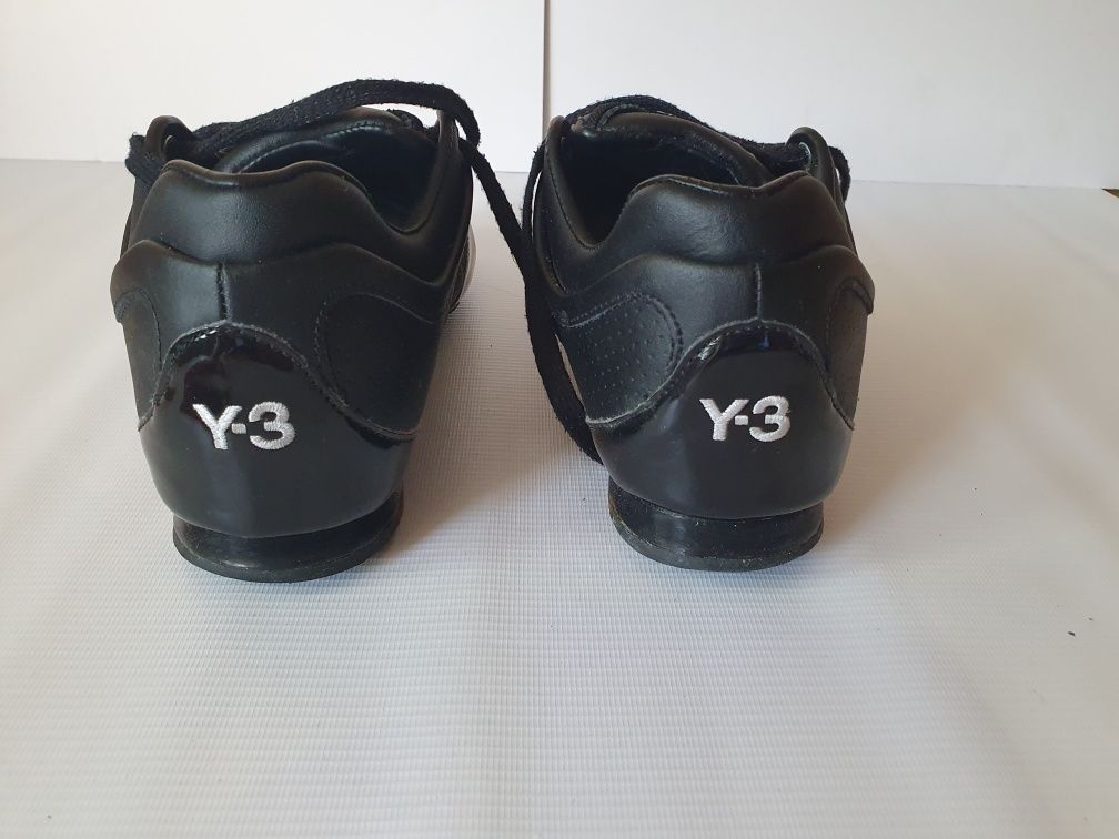Buty firmy Adidas Y-3 YOHJI YAMAMOTO rozm. 44