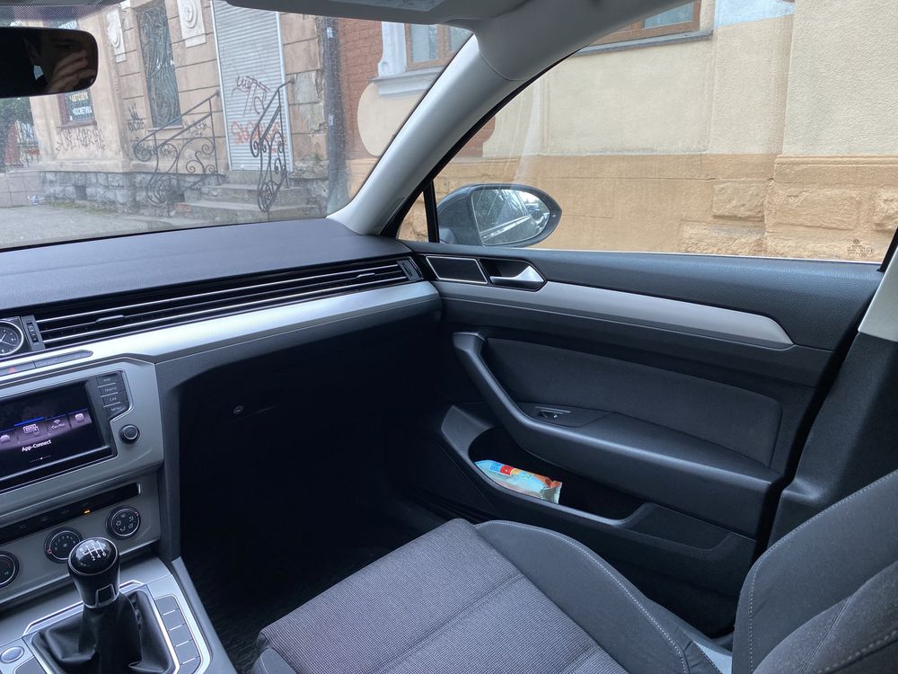 Volkswagen Passat B8 2.0 TDI (190 к.с.)