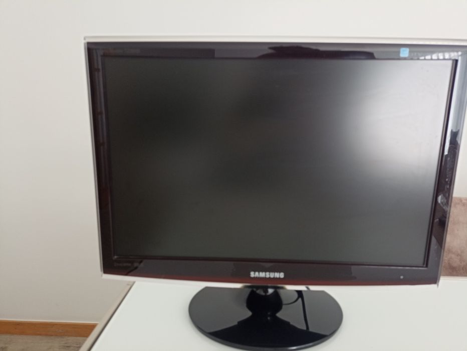 TV Samsung 22 polegadas