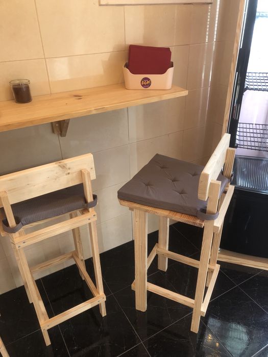 Móveis de Paletes e pinho para loja de Açai