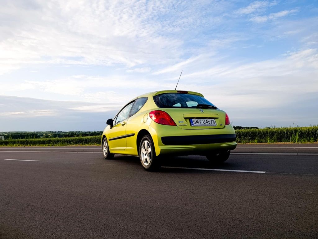 Sprzedam Peugot 207