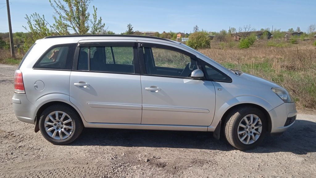 Opel zafira 1.6 бензин