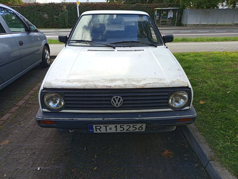 Volkswagen Golf 2 1.3 Benzyna 1990 Rok 
Oc na rok