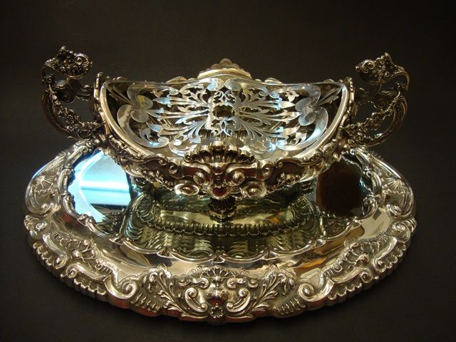Centro de mesa em prata portuguesa