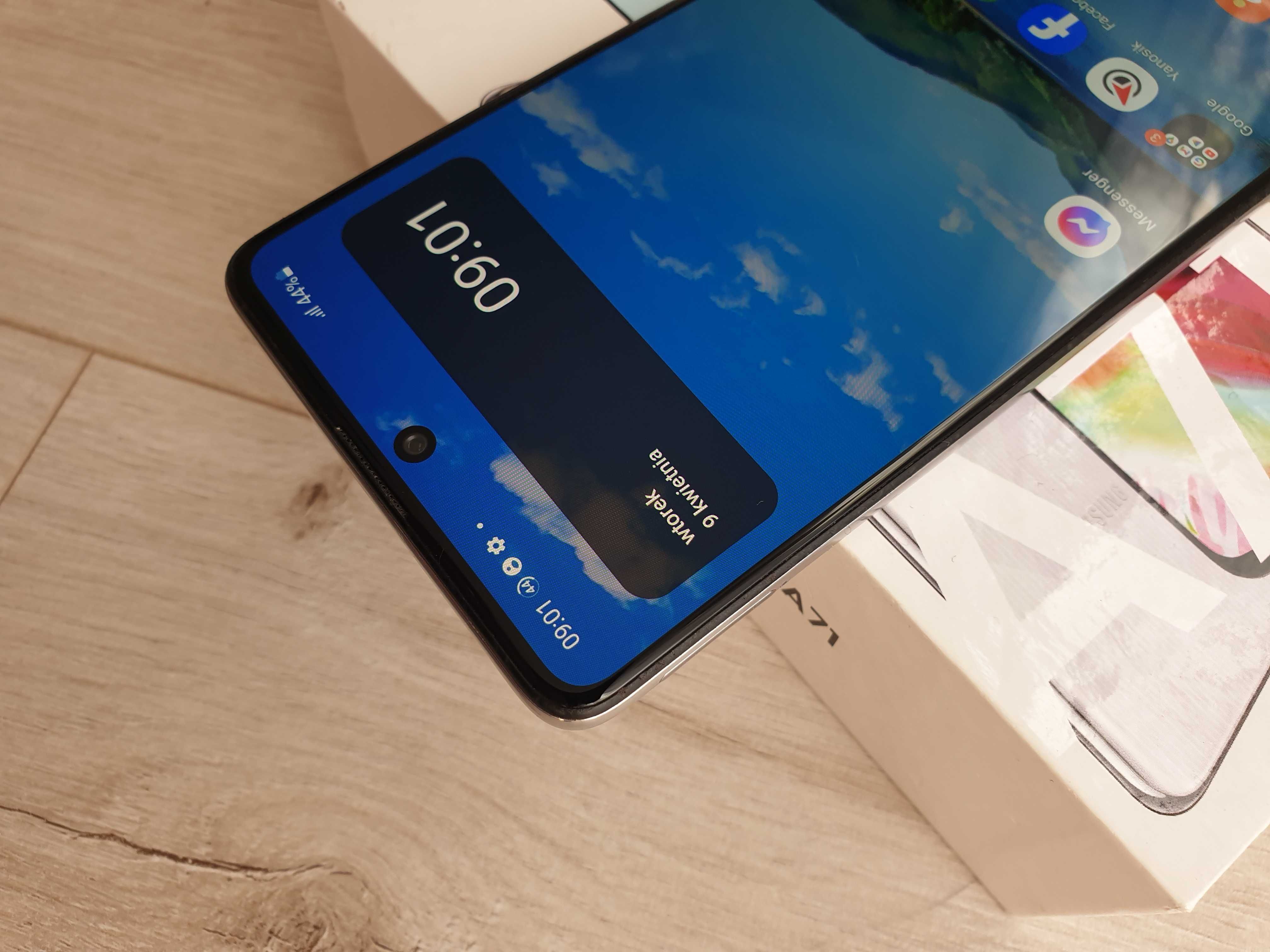 Samsung Galaxy A71 DualSIM 6,7'' 6GB/128GB BIAŁY