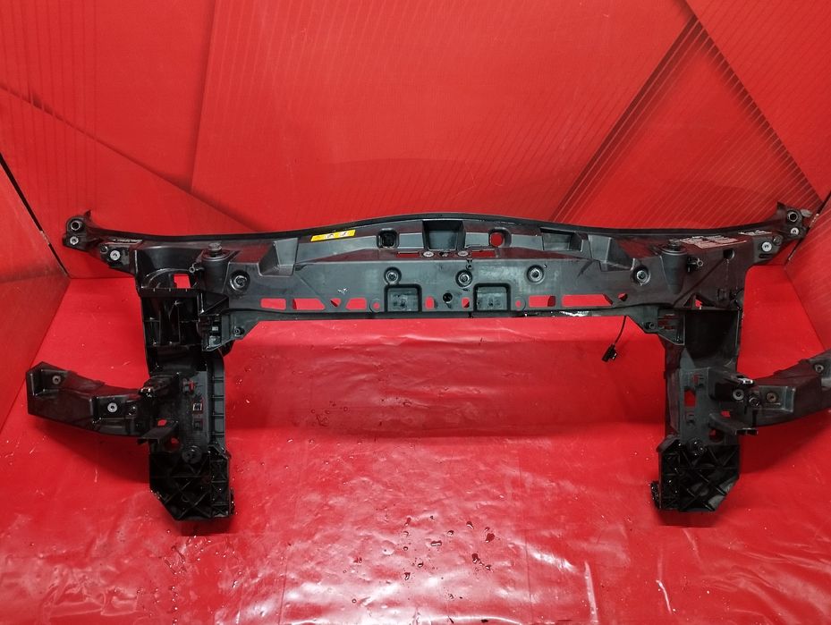 Телевизор панель Спринтер 907 передня Mercedes Sprinter W907 телевізор