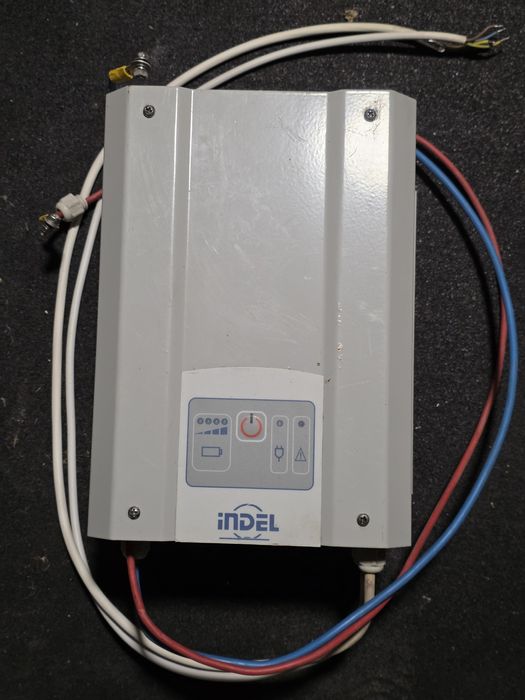 SAZ 400 INDELl-zasilacz awaryjny
INDEL
-Zasilacz system awaryjnego zas