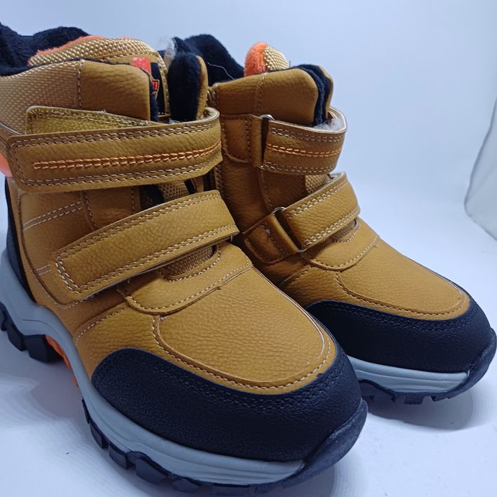 Nowe buty zimowe traperki roz 27 dł wkładki 17.5 cm