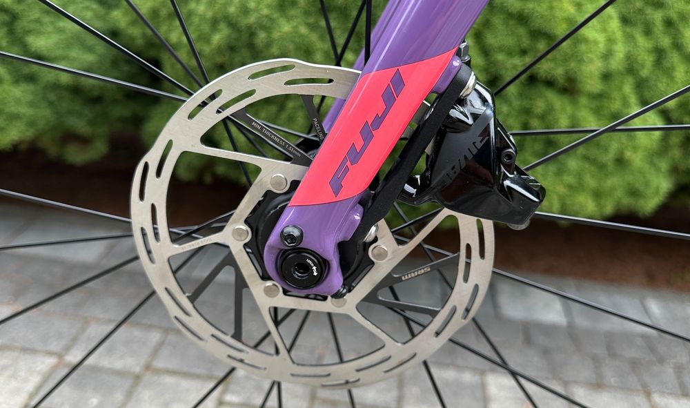 nowy Fuji Jari CX na Sram Rival AXS