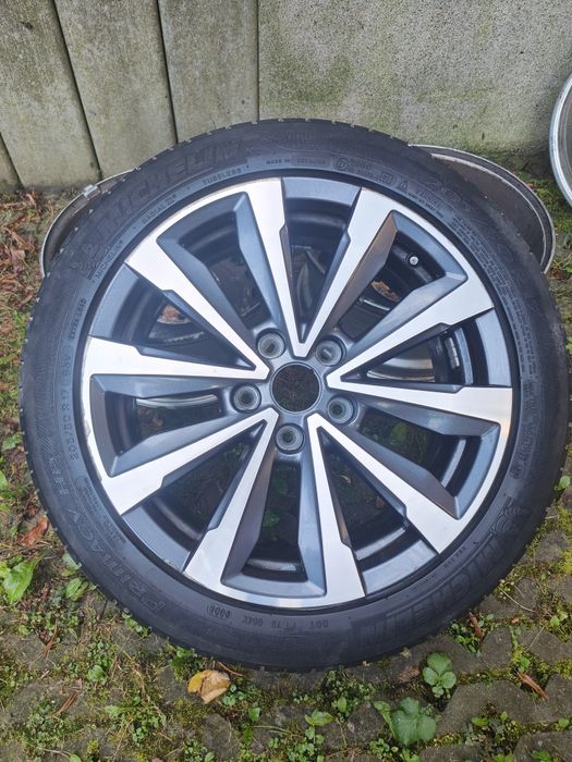 Felga Megane RS Line R17