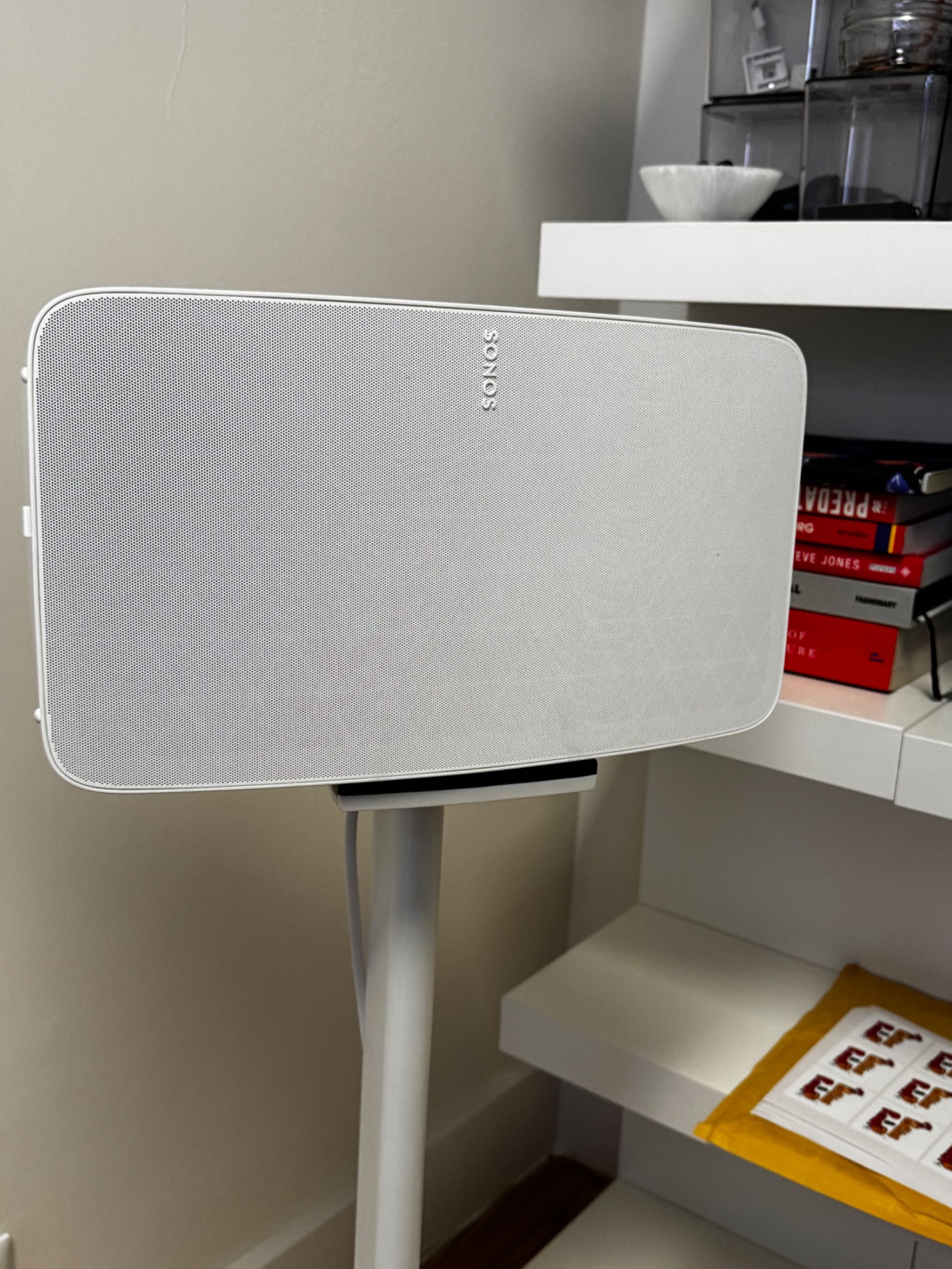 Sonos Five (Gen 2) Speaker w/ Flexson stand