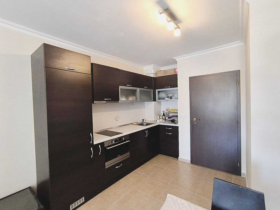 Простора квартира біля моря в Болгарії, Святий Влас