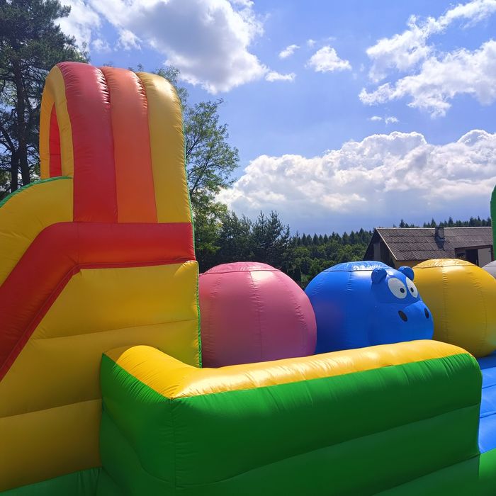 Sprzedam dmuchany zamek plac zabaw