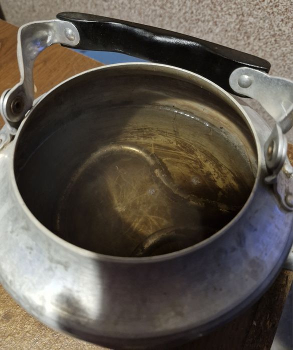 Чайник електричний,алюмінієвий,робочий,1984 р.в. 1 кВт потужності.