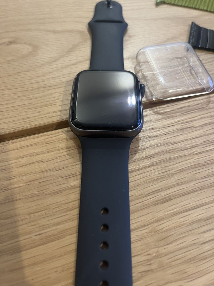 Apple Watch Series 5 44m Cel