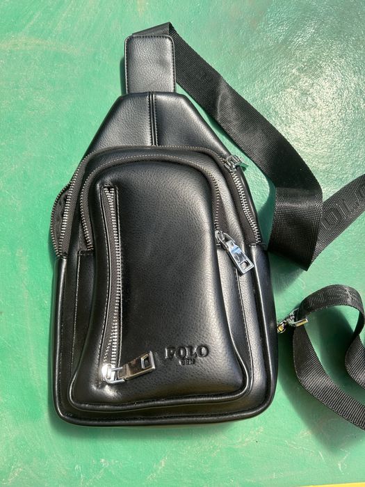 Продам мужскую сумку наплечная