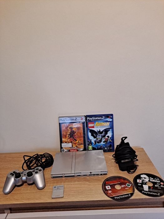 Konsola PlayStation 2 Slim Silver +Gry Pad