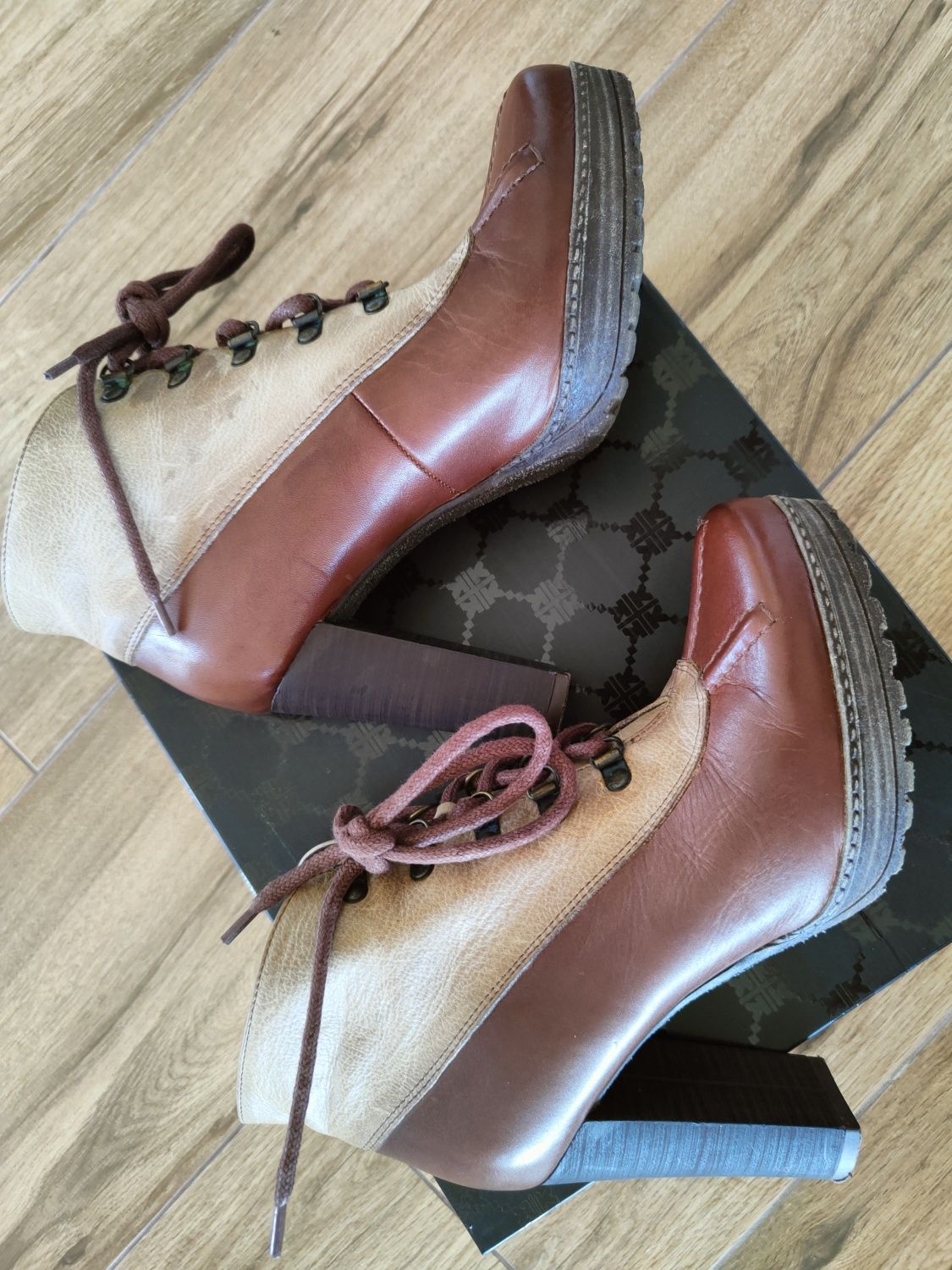 Piękne Damskie Skórzane Buty - Kazar 37 _ Limited Edition & Kazar !