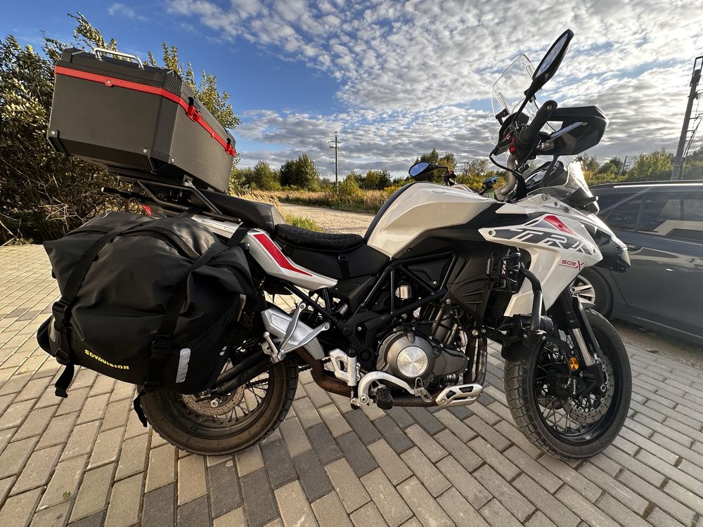 Benelli TRK 502X