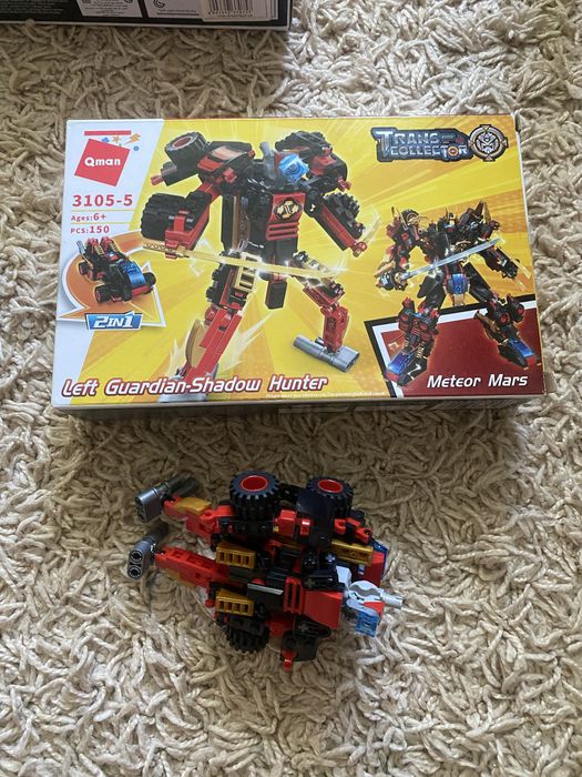 Конструктор робот машина трансформер Qman 3105