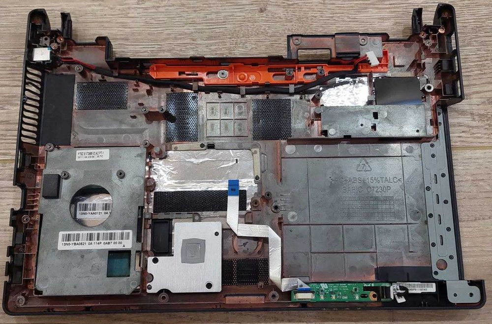 Корпус, матрица ноутбука Acer 3750G