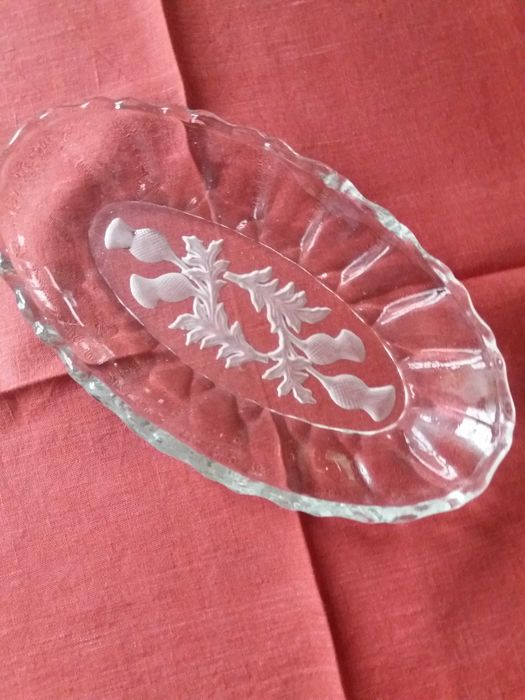 Patera owalna ze szkła - 25x14