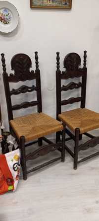 Cadeiras em madeira africana