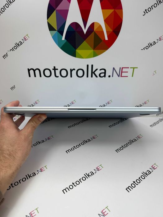 MacBook Air 13,6 M4 10CPU/10GPU 16 256 Sky Blue 5 циклов (100%) Новый