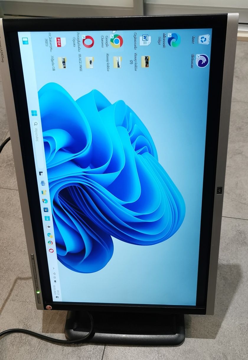 Monitor 24 całe HP Compaq LA2405wg
