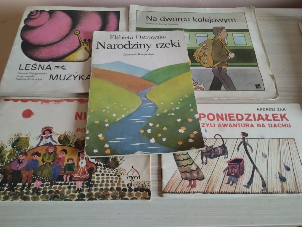 Stare książki dla dzieci z okresu PRL-u zestaw