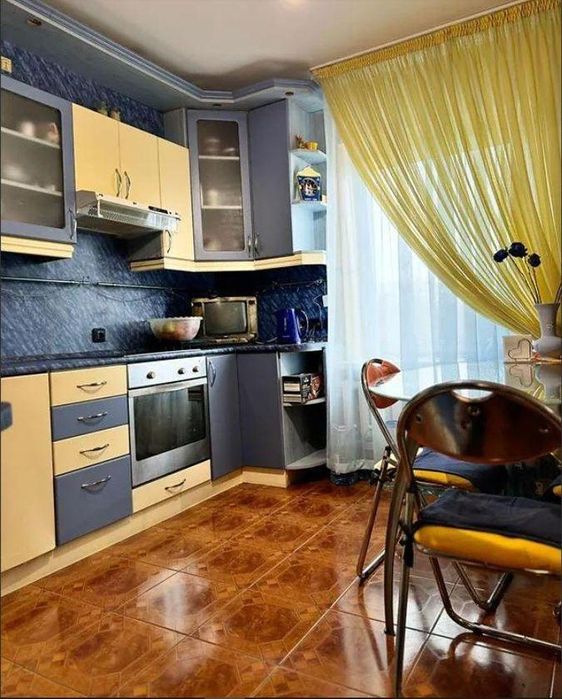 Продам 2-кімн. квартиру, вул. Тираспольська, м. Сирець OV