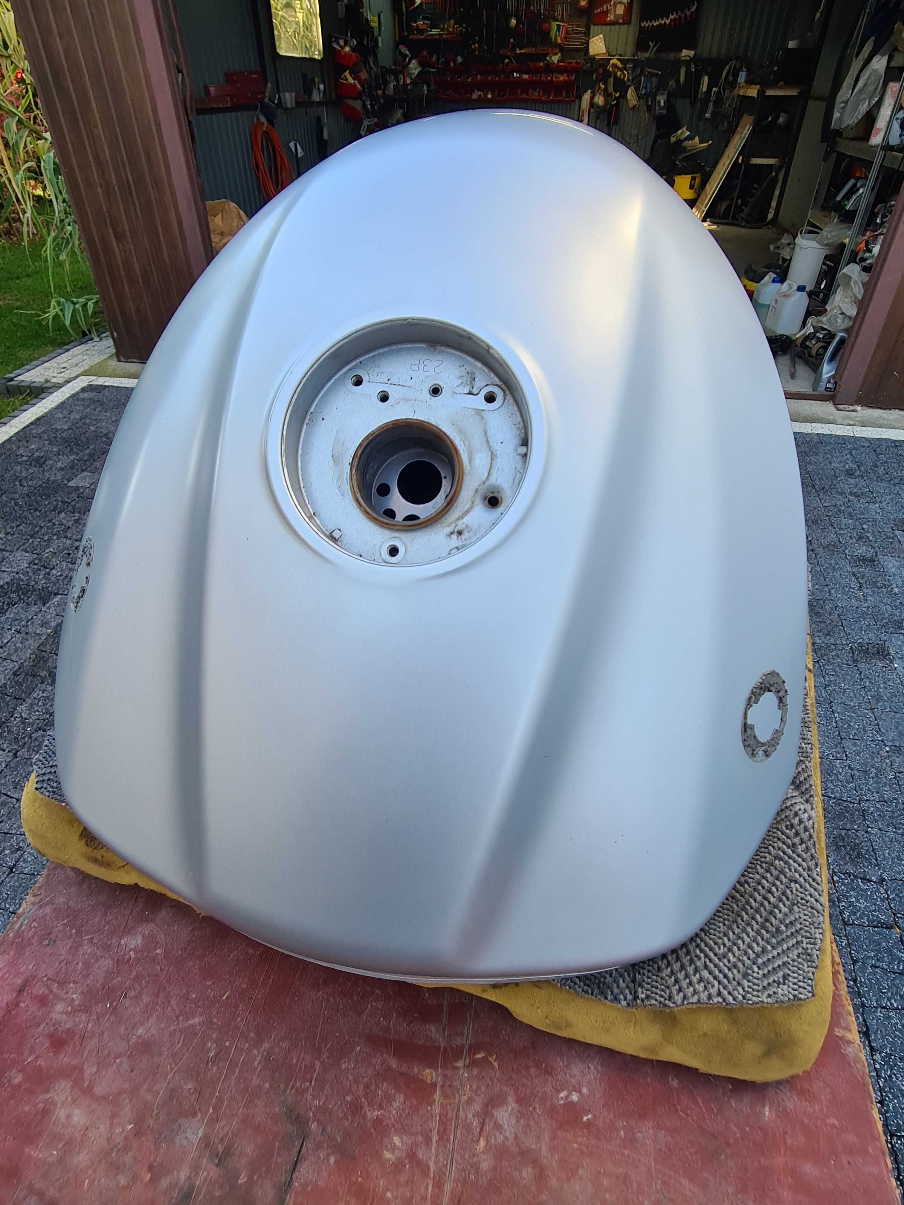 Zbiornik bak paliwa Fjr 1300
