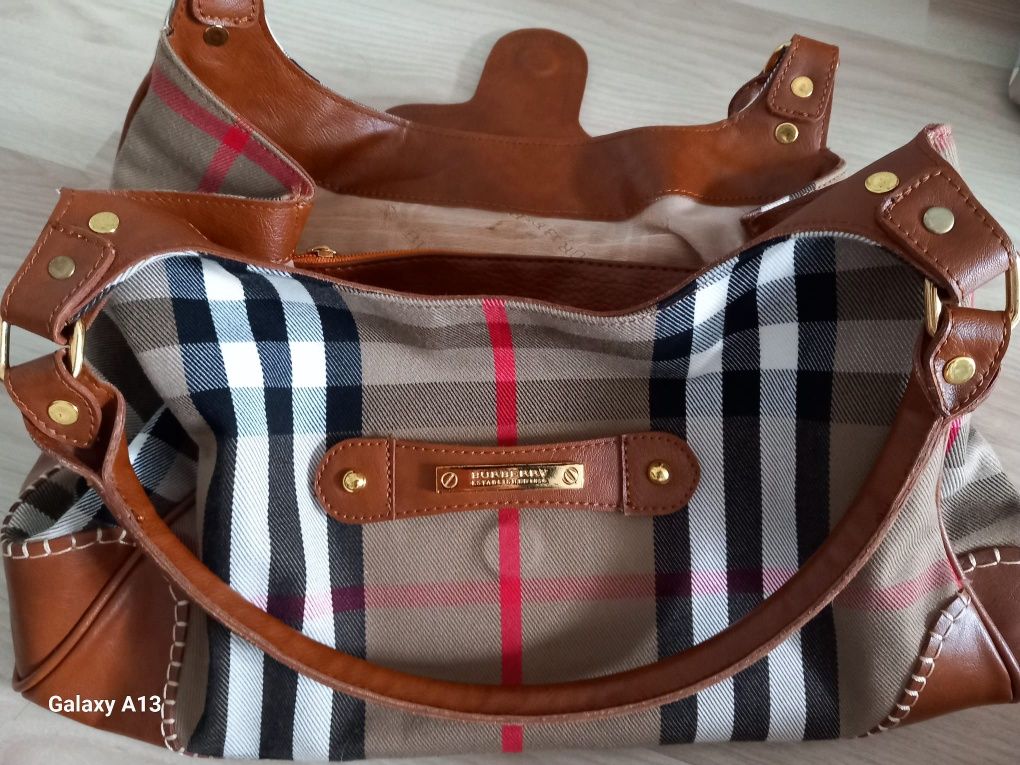Burberry torebka vintage duża cudenko