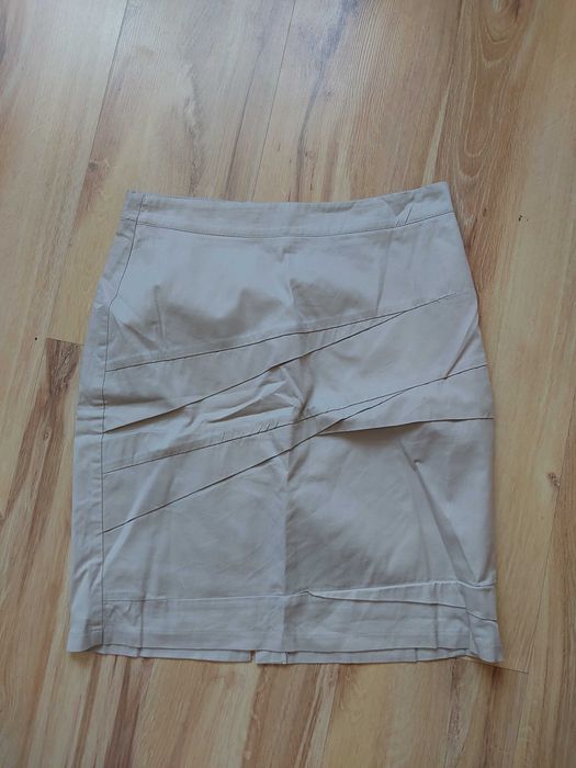 Spódnica mini 38 M beżowa