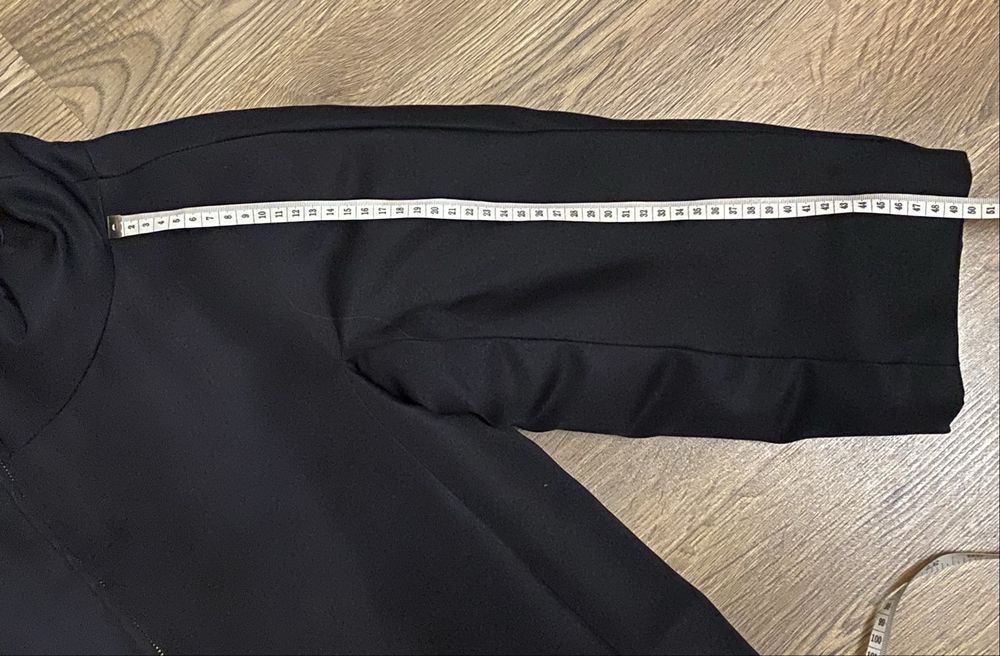 Куртка осіння жіноча