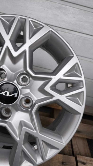 Felgi aluminiowe Kia Ceed Pro Ceed Hyundai 16" 5x114,3 Et50 (OL713F)