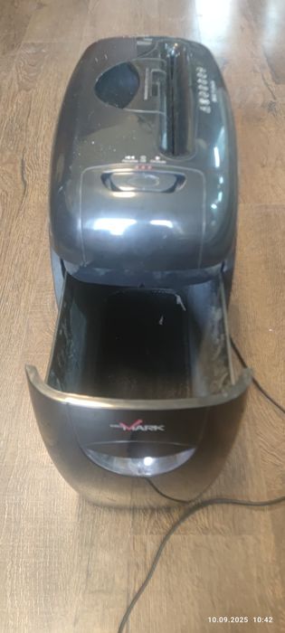 Знищував документів шредер shredmark 11 аркушів кредитка бу