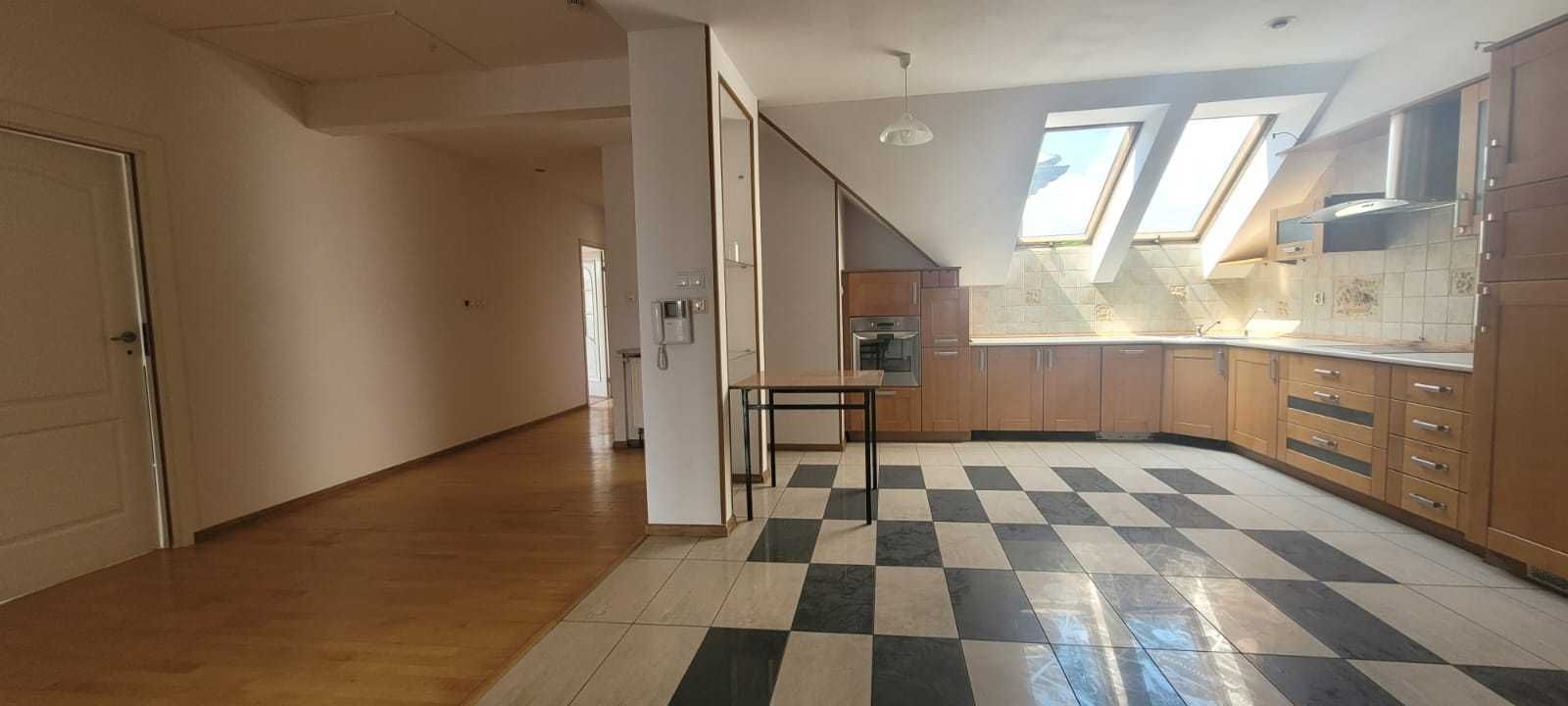 LOKAL biurowo-usługowy*6 pokoi* 130m2*PARKING*