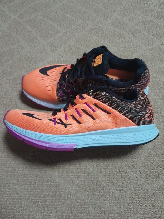 Nike оригинальные кроссовки