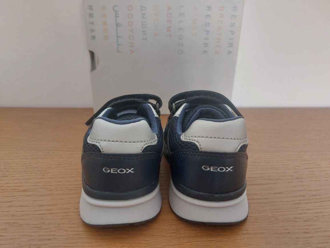 Tennis novos da geox, n°23