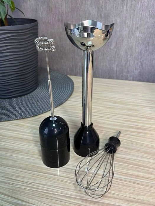 МОЩНЫЙ погружной блендер 5 в 1 с чашей 600мл,1500W,VOLYX VO7319 новы