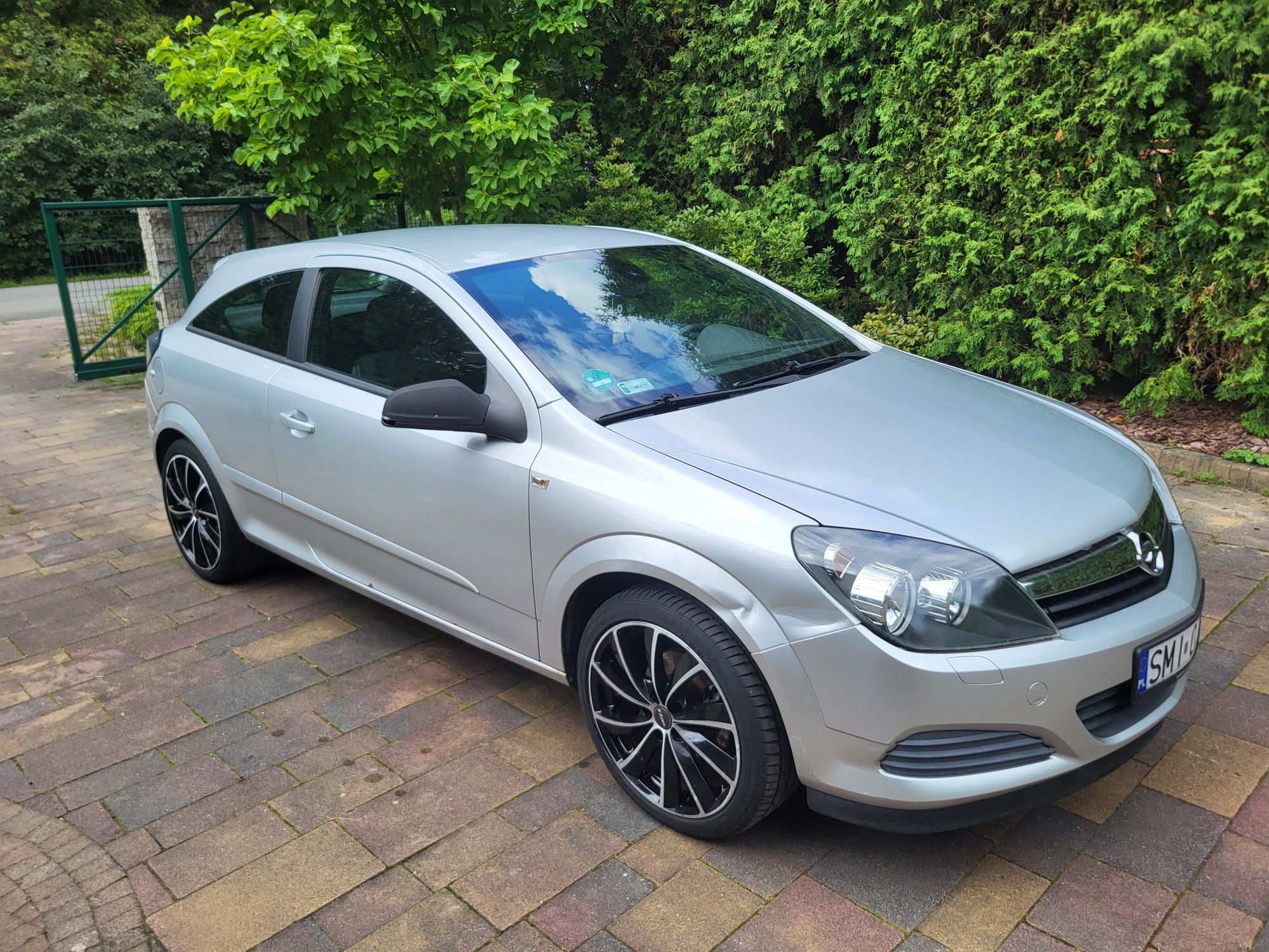 Opel Astra H GTC 1.8 140KM – 2006 – Pierwszy właściciel w Polsce