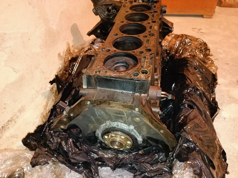 Двигун мотор Мерседес Спрінтер 2,7