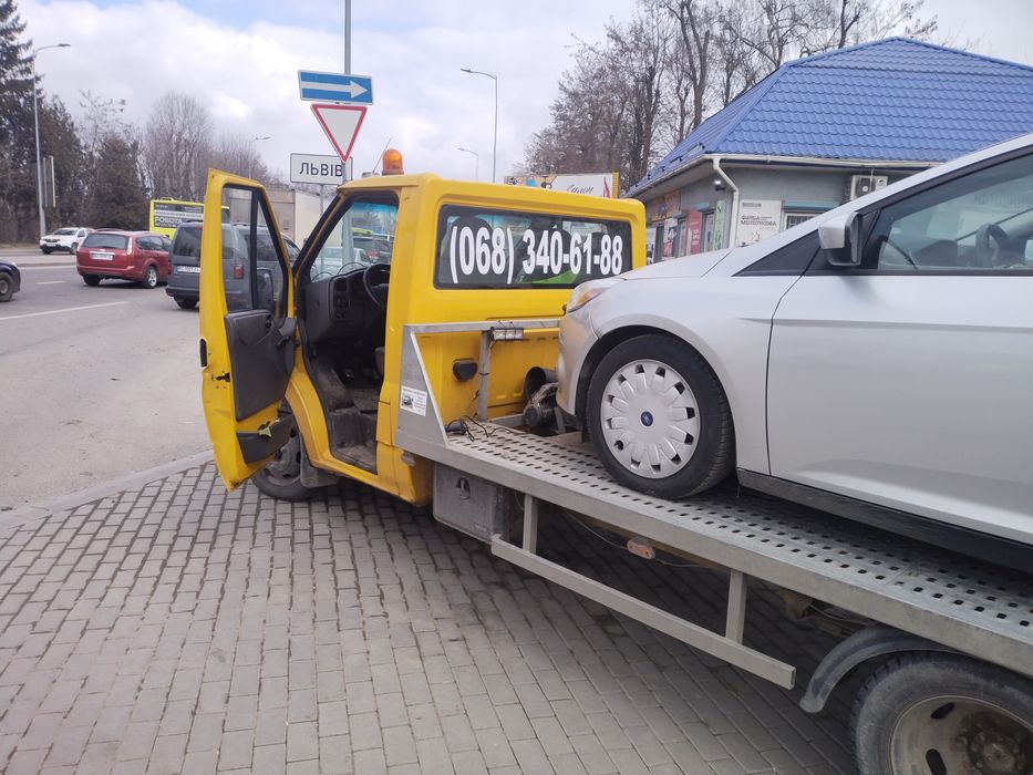 Львів Евакуатор перевозим любий вид транспорту