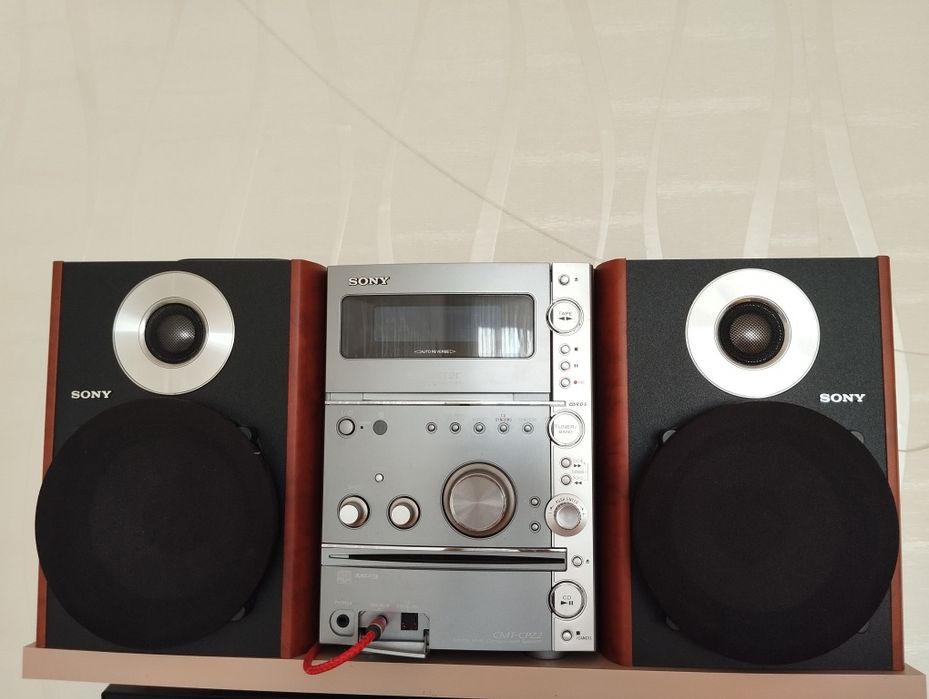 Музичний центр sony