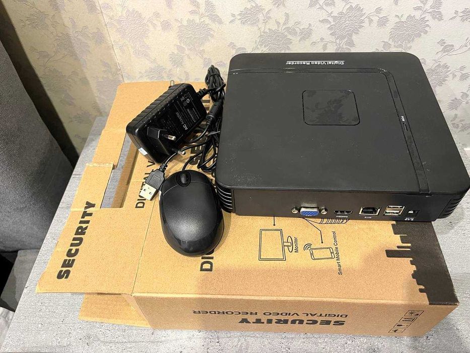 IP - відеореєстратор  N1008G5M, 8 каналів