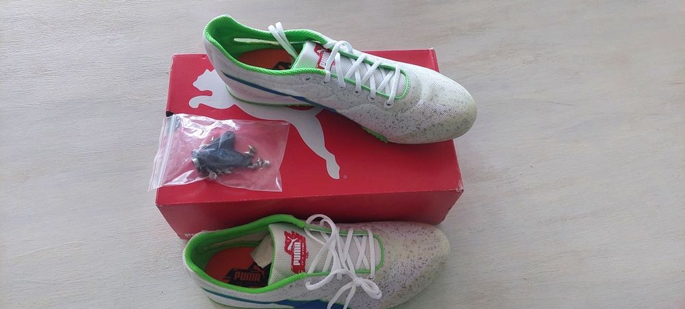 Buty kolce Puma 42 nowe
