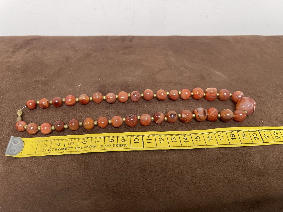 Stary Naszyjnik z Kamieniami z Prl