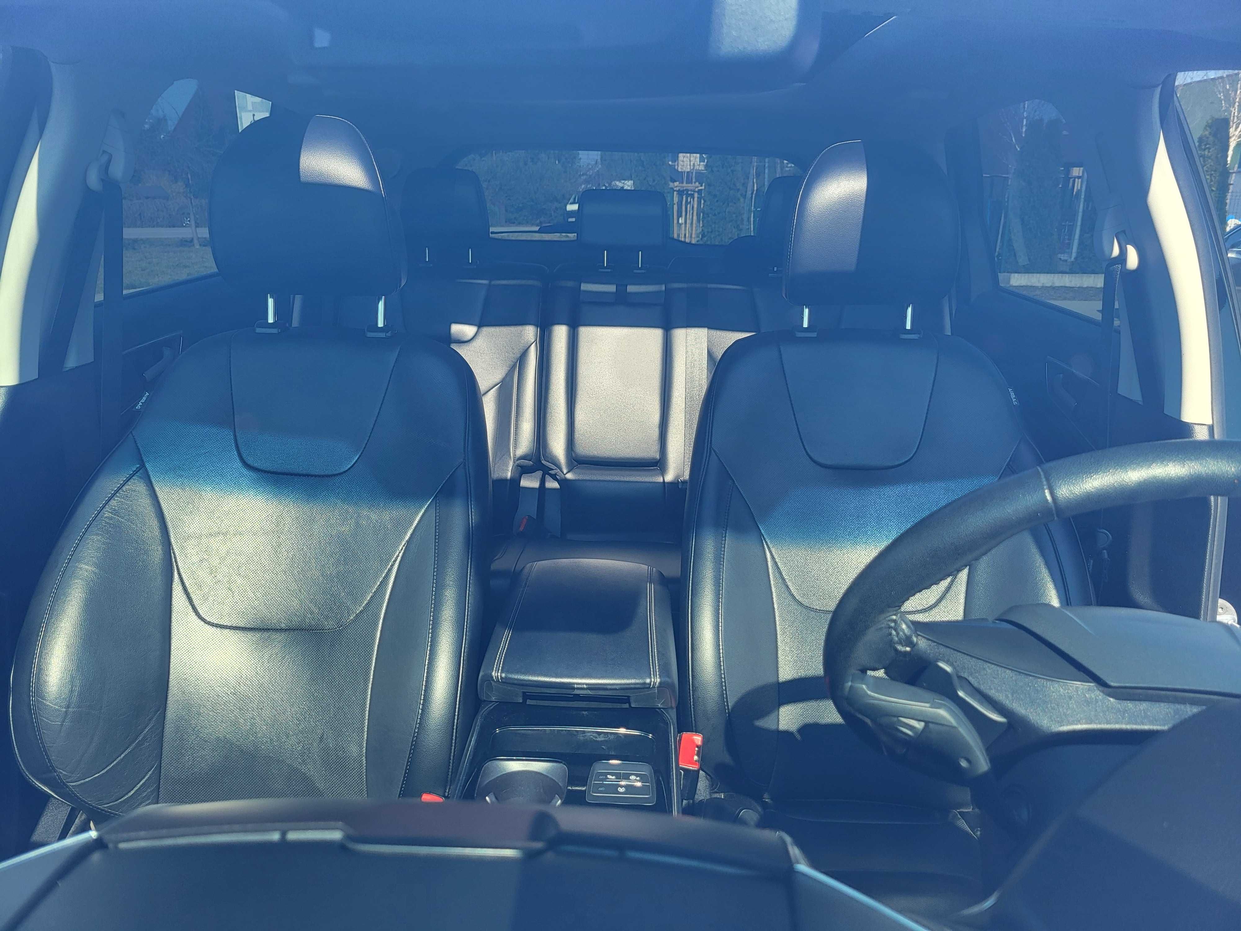 Ford Edge 2.0 245 KM Titanium 4x4 Czarna Perła